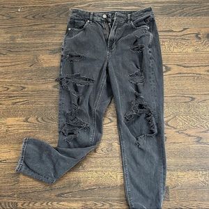 American Eagle black ripped jeans